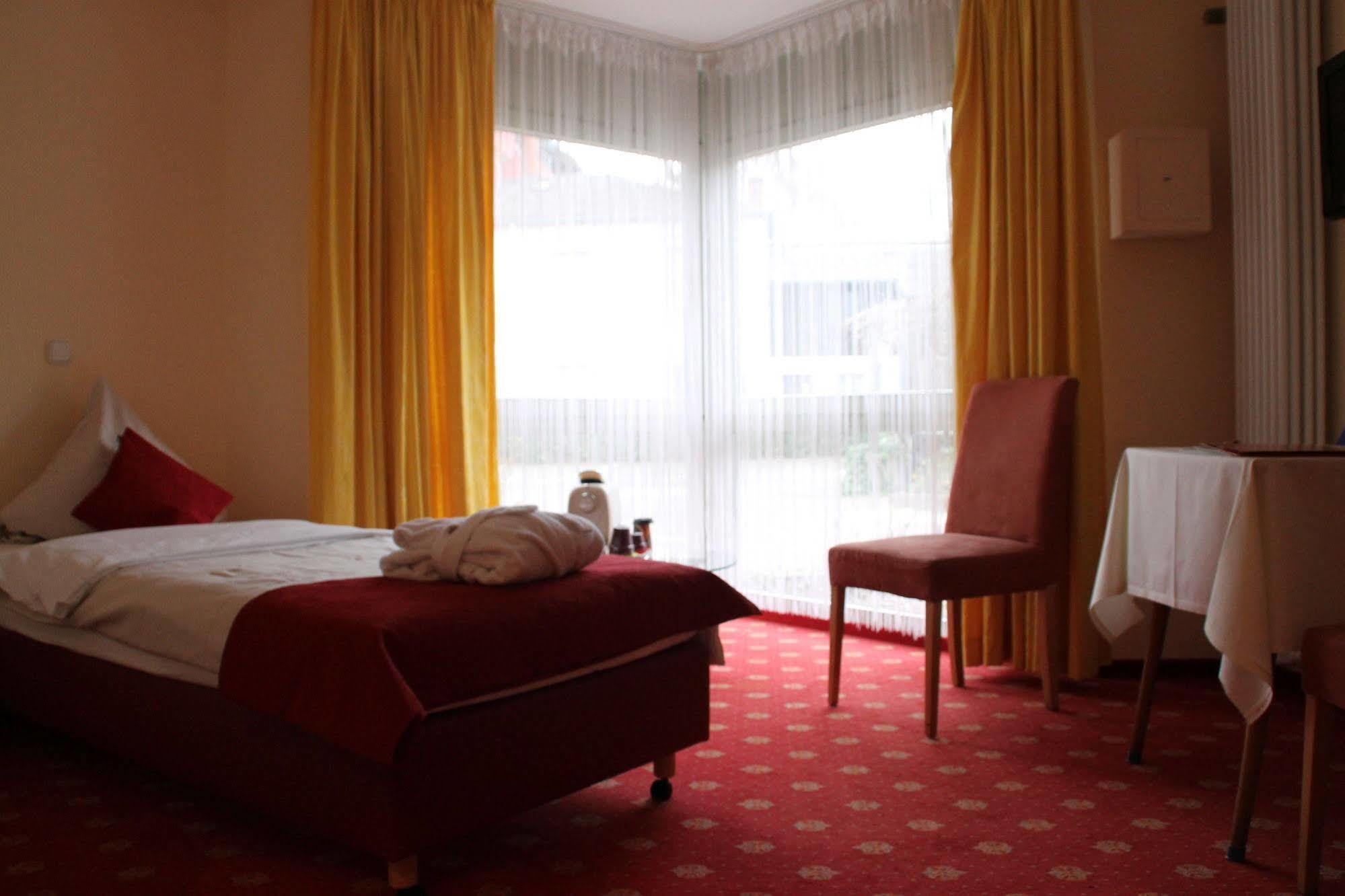 Muehlenthalers Park Hotel Konz Zewnętrze zdjęcie
